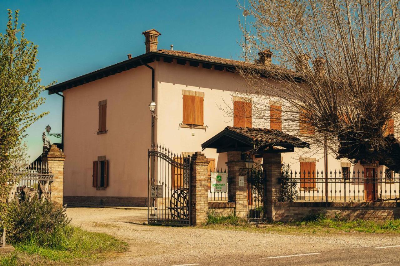 Agriturismo Garzole Castelfranco Emilia Εξωτερικό φωτογραφία